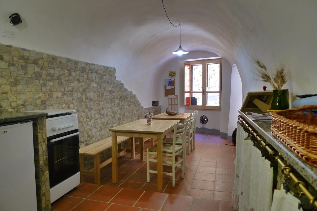 Guesthouse Bosa Di Giuseppe Екстериор снимка