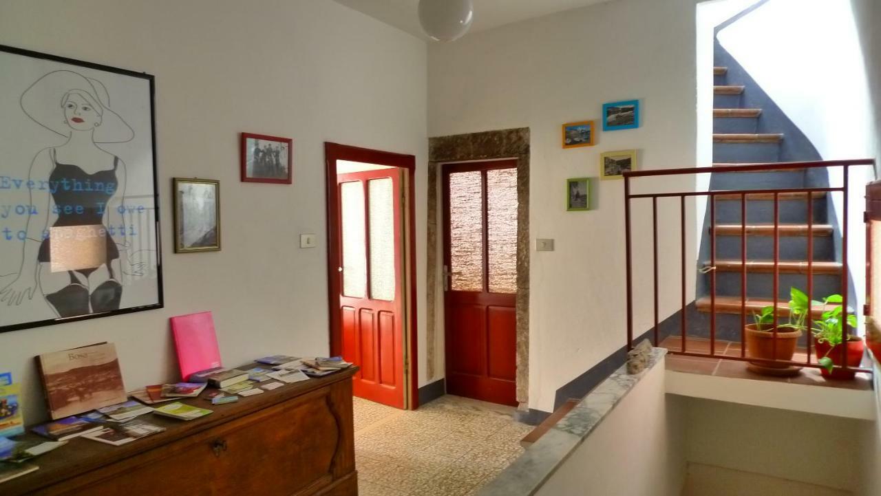 Guesthouse Bosa Di Giuseppe Екстериор снимка